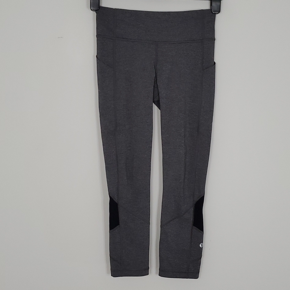 𝅺lululemon heathered black size 4 pace rival crop leggings